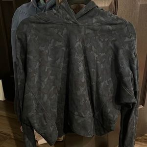 Cropped Athleta hoodie